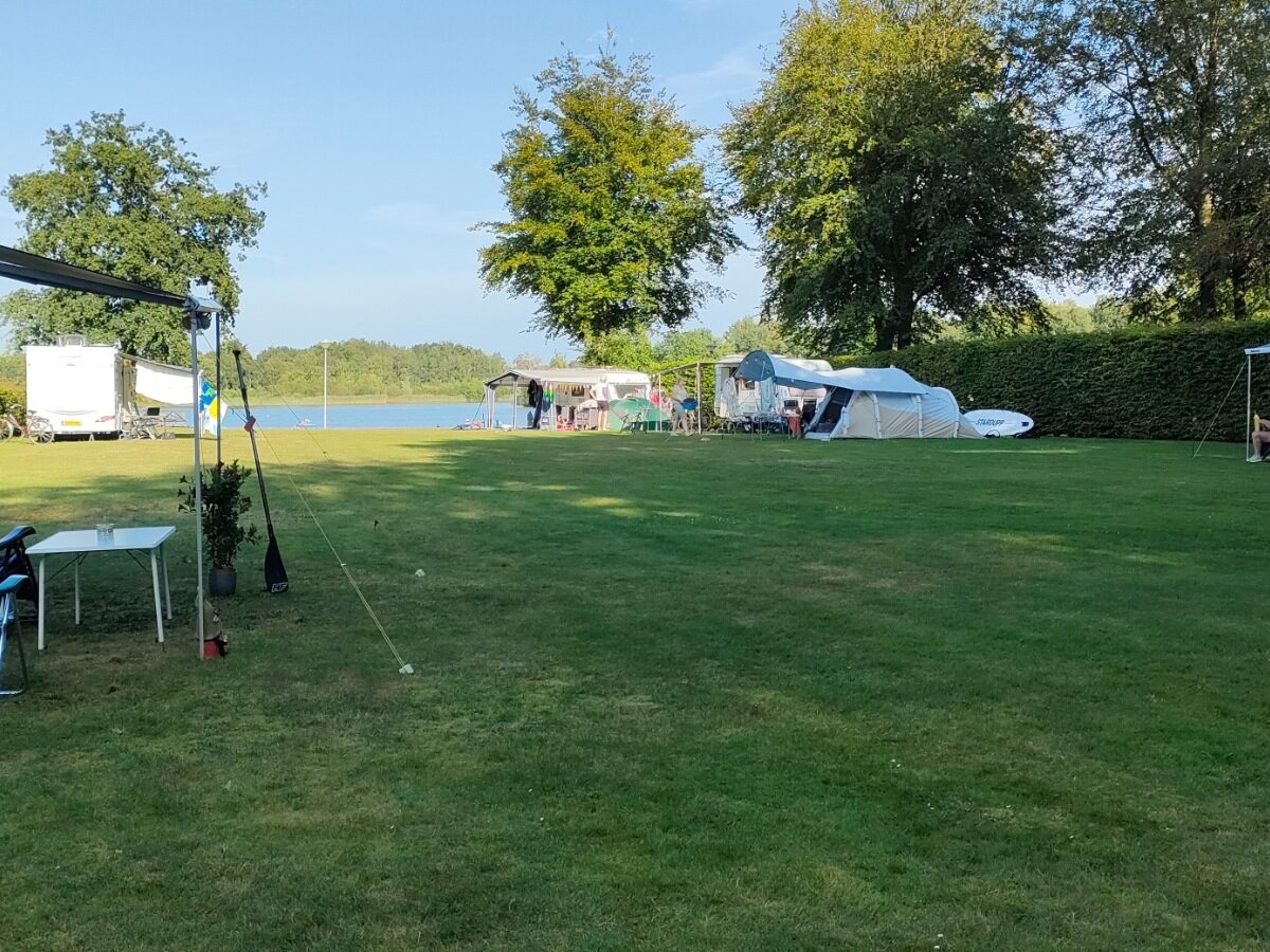 Camping bij Coevorden aan het water